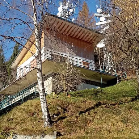 Vicky's House *